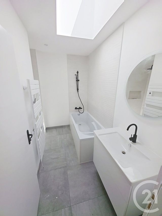 Maison &agrave; vendre - 4 pi&egrave;ces - 100,52 m2 - St Philbert De Grand Lieu - 44 - PAYS-DE-LOIRE