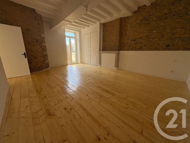 Appartement &agrave; louer - 3 pi&egrave;ces - 80 m2 - Segre En Anjou Bleu - 49 - PAYS-DE-LOIRE